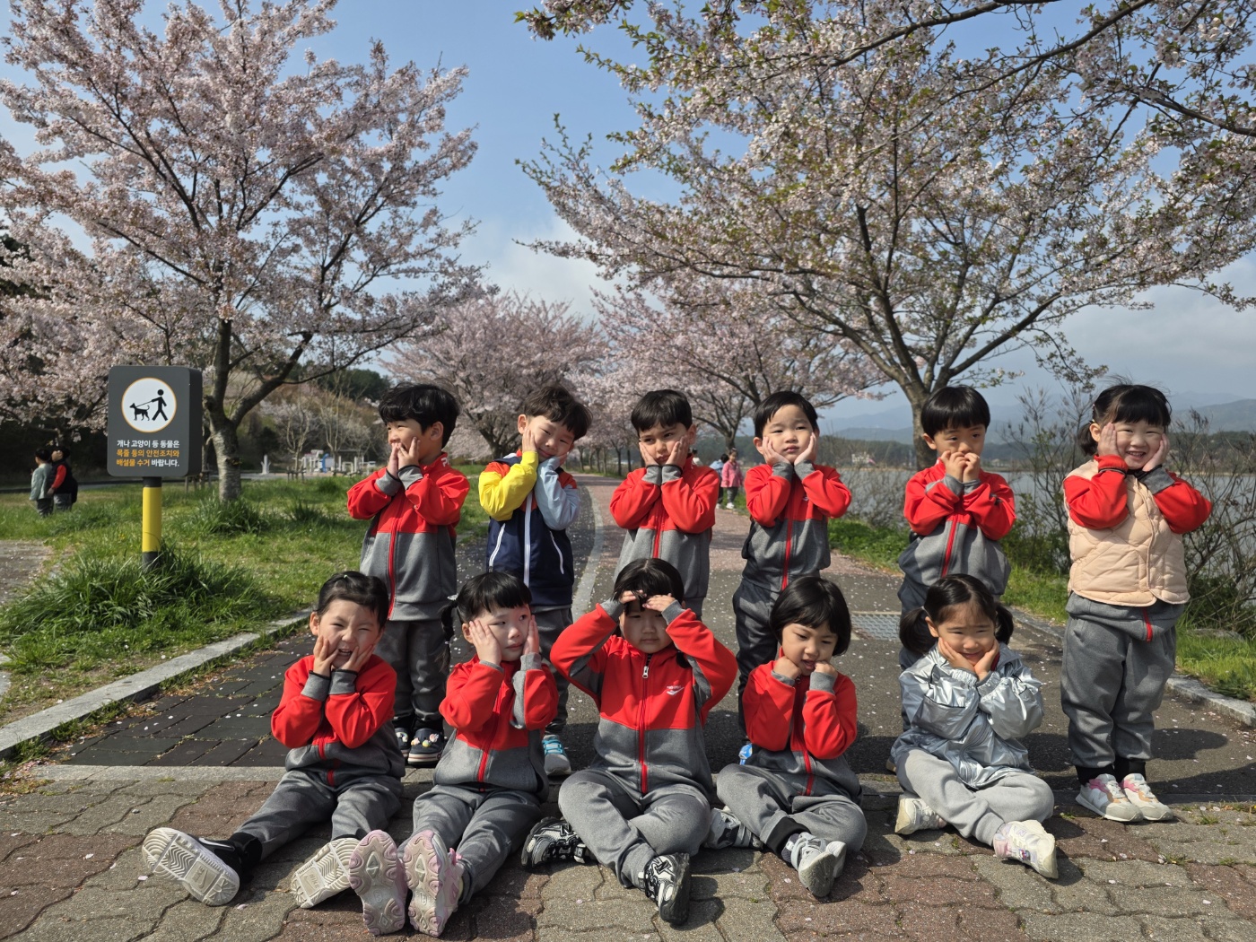 4월 8일 두레 비눗방울 놀이 사진